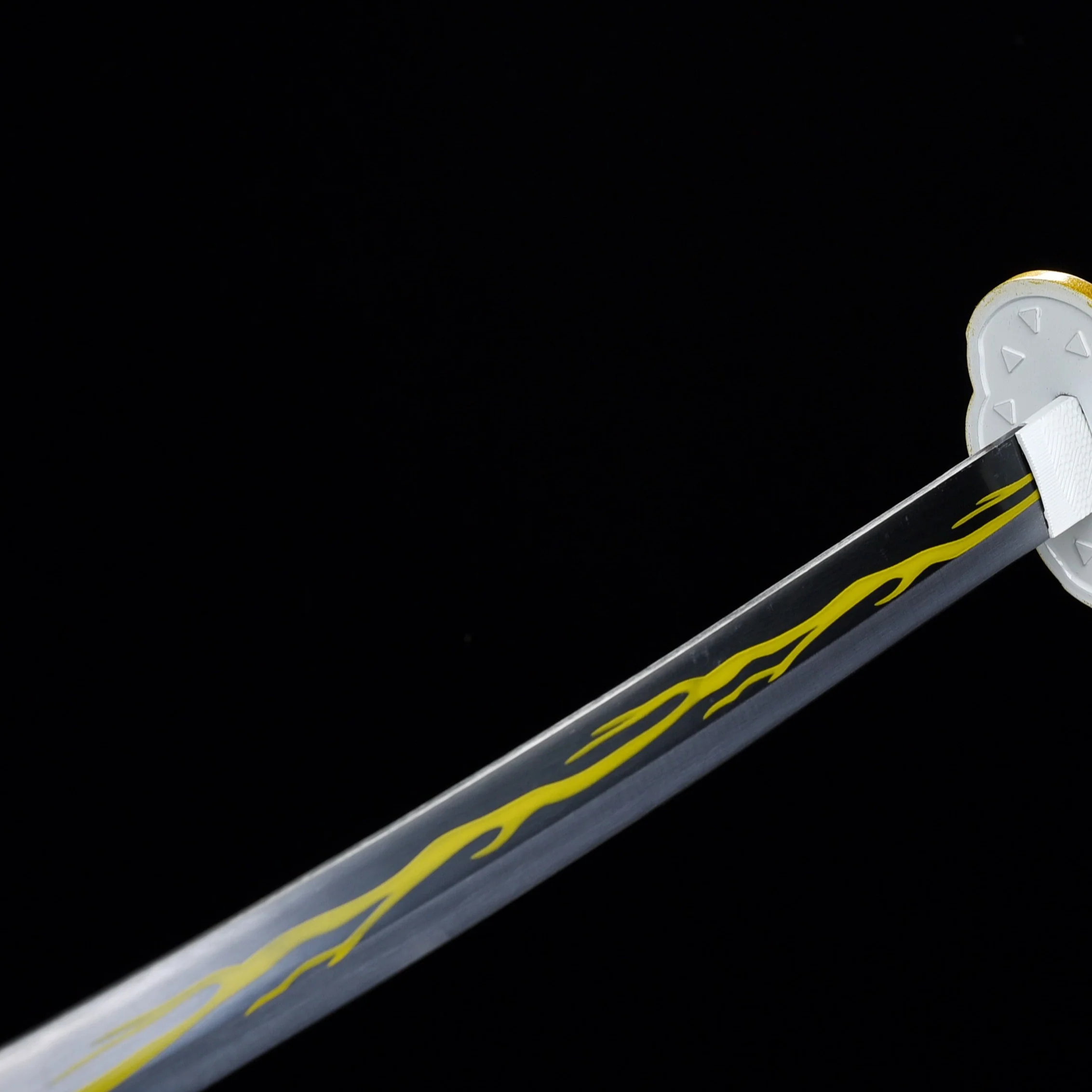 Demon Slayer - Thunder Breathing Zenitsu Agatsuma Nichirin Sword - Premium Version - Image 2
