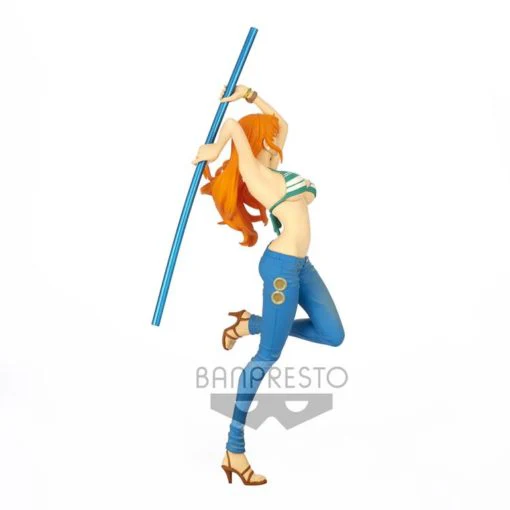 One Piece Lady Fight!! Nami Figurine - Image 3